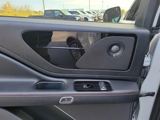 used 2020 Lincoln Aviator car, priced at $27,997