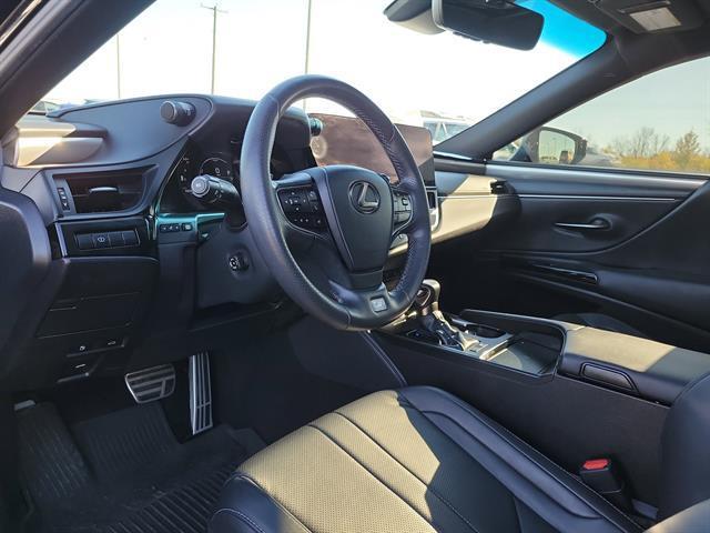 used 2023 Lexus ES 300h car, priced at $36,497