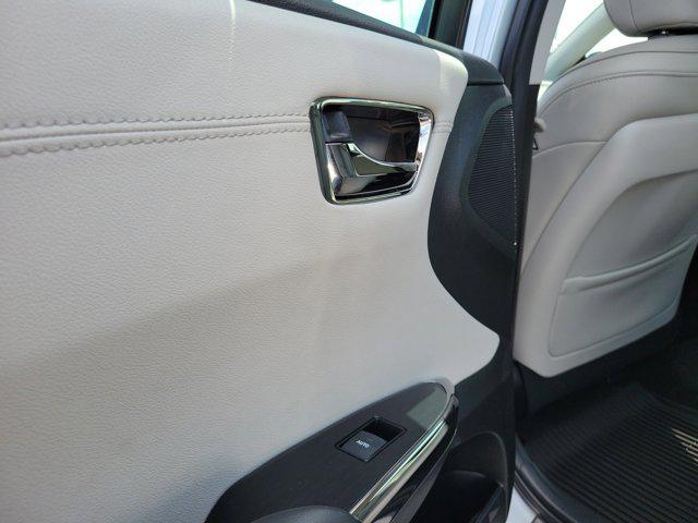 used 2018 Toyota Avalon car, priced at $16,497