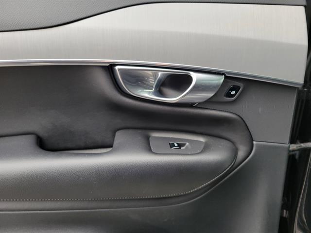 used 2022 Volvo XC90 car, priced at $32,997
