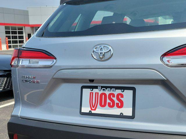 new 2025 Toyota Corolla Cross car, priced at $25,372