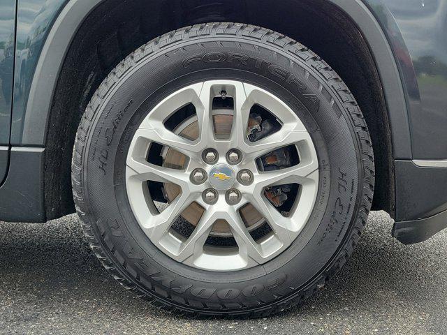 used 2021 Chevrolet Traverse car, priced at $29,397