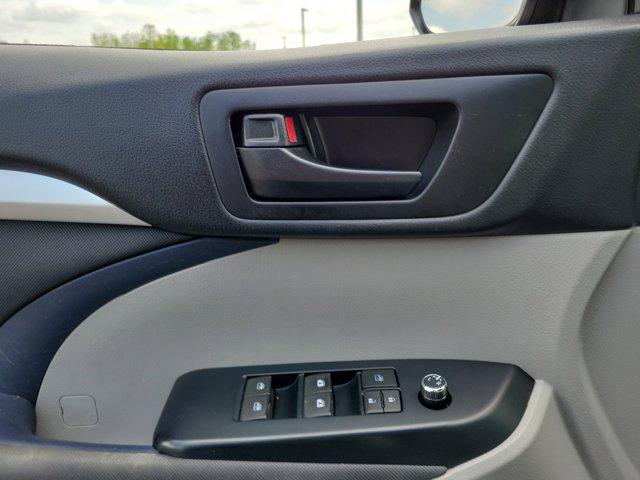 used 2018 Toyota Highlander car, priced at $19,997