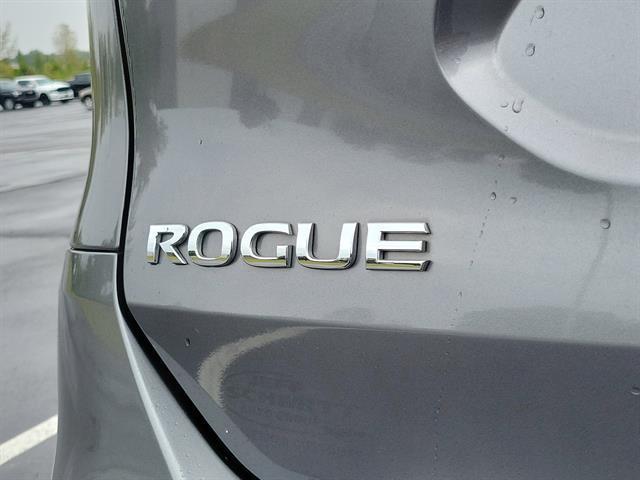 used 2016 Nissan Rogue car, priced at $13,997