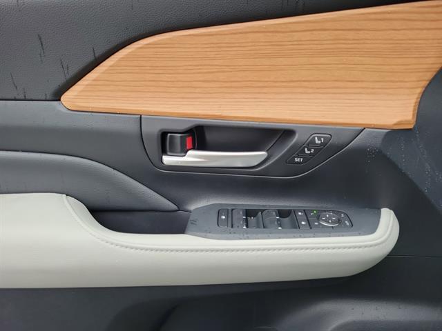 new 2026 Toyota Grand Highlander car, priced at $55,799