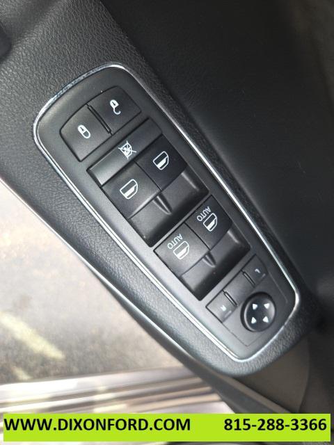 used 2021 Chrysler 300 car, priced at $21,977