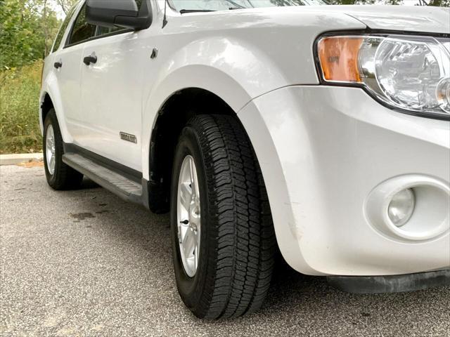 used 2008 Ford Escape Hybrid car, priced at $6,950