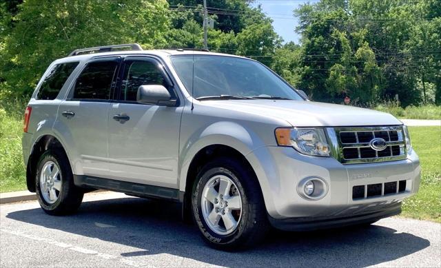 used 2009 Ford Escape car, priced at $7,950