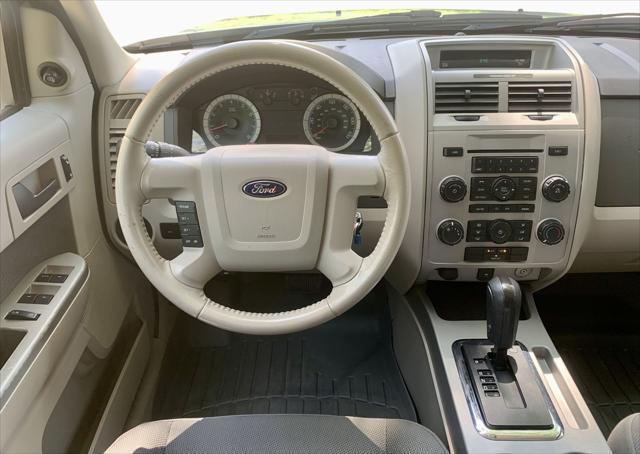 used 2009 Ford Escape car, priced at $7,950