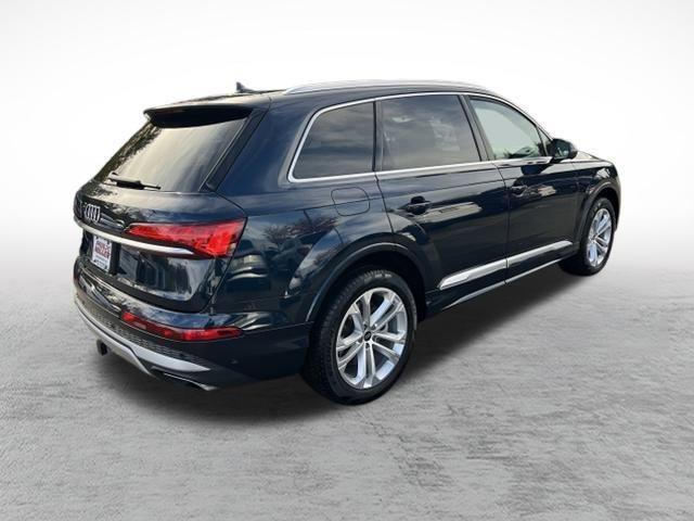 used 2025 Audi Q7 car, priced at $55,495