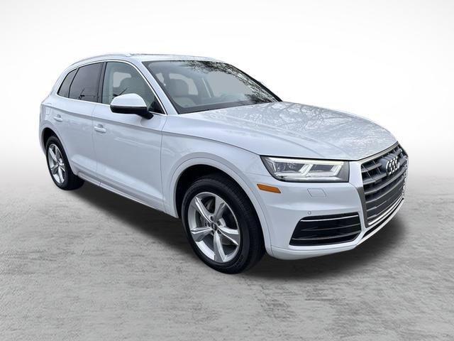 used 2020 Audi Q5 car, priced at $23,495