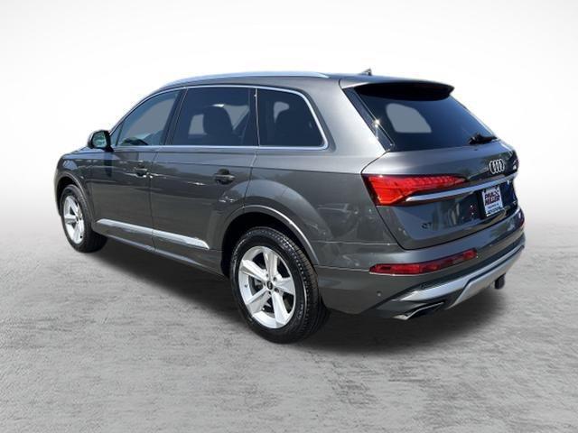 used 2025 Audi Q7 car, priced at $52,695