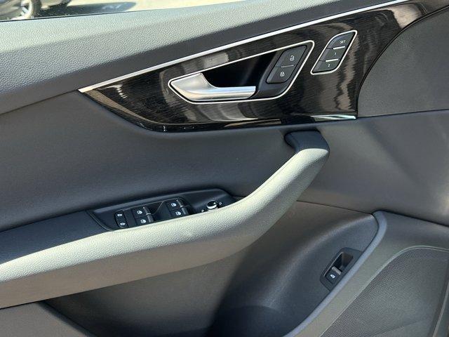 used 2025 Audi Q7 car, priced at $57,951