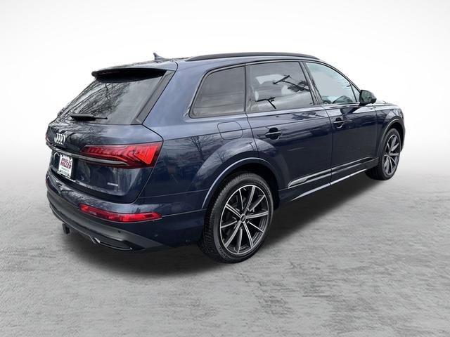 used 2023 Audi Q7 car, priced at $52,495