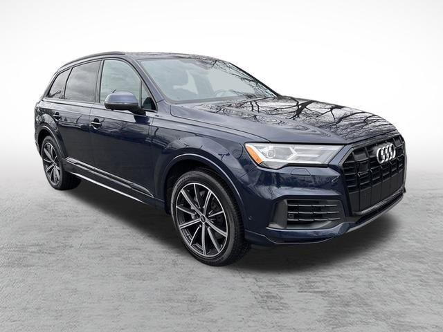 used 2023 Audi Q7 car, priced at $52,495