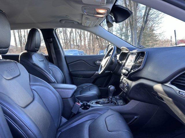 used 2019 Jeep Cherokee car, priced at $16,495