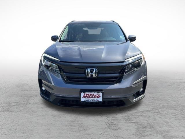 used 2022 Honda Pilot car, priced at $30,995