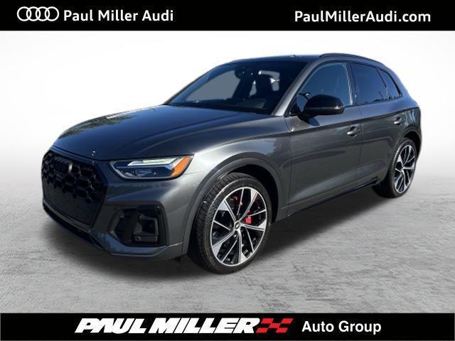 used 2022 Audi SQ5 car, priced at $41,495