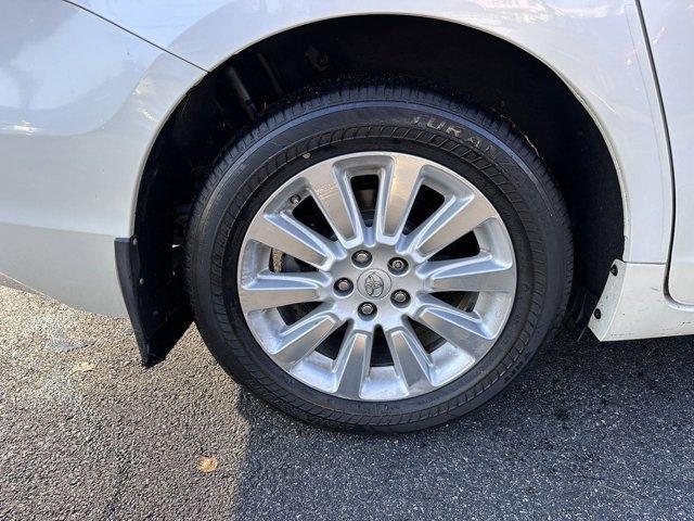 used 2014 Toyota Sienna car, priced at $15,495