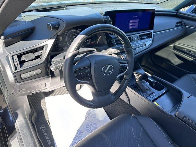 used 2025 Lexus ES 300h car, priced at $48,951