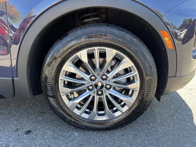 used 2025 Cadillac XT4 car, priced at $37,395