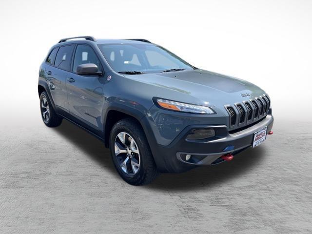 used 2015 Jeep Cherokee car, priced at $11,951