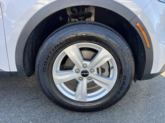 used 2022 Kia Sorento car, priced at $23,995