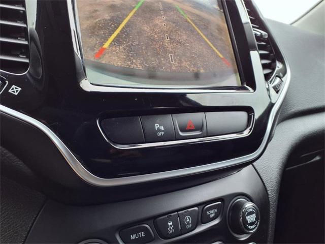 used 2019 Jeep Cherokee car, priced at $19,975