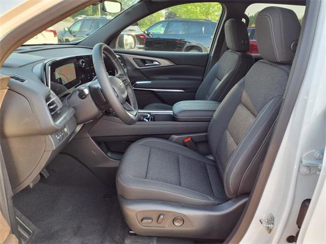 new 2025 Chevrolet Traverse car, priced at $44,480