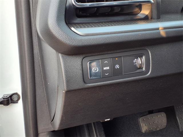new 2025 Chevrolet Traverse car, priced at $44,480