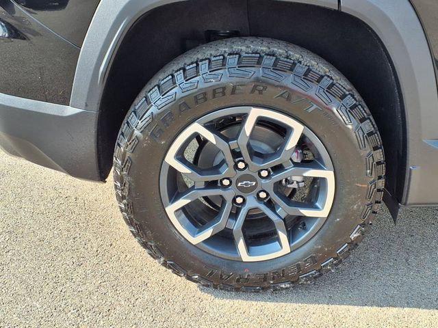 new 2026 Chevrolet Equinox car, priced at $35,490