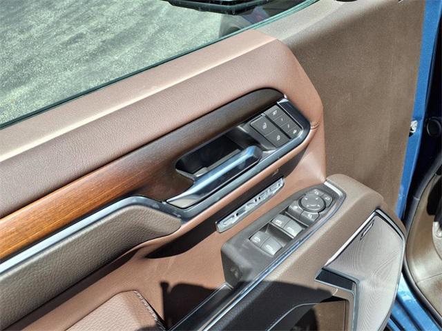 new 2025 GMC Sierra 1500 car, priced at $69,990