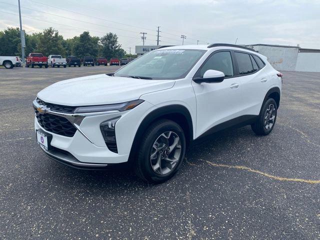 new 2025 Chevrolet Trax car, priced at $24,930
