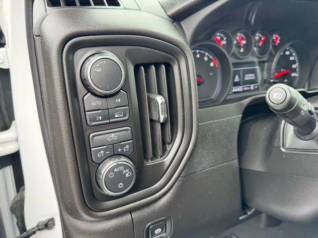new 2025 Chevrolet Silverado 1500 car, priced at $45,314