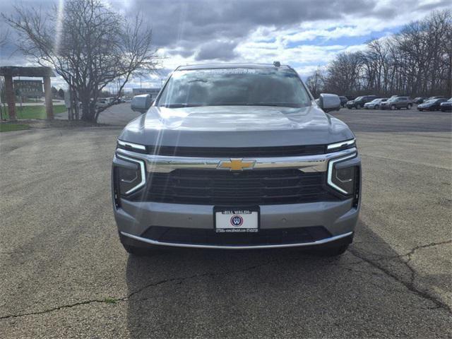 new 2025 Chevrolet Suburban car, priced at $62,490
