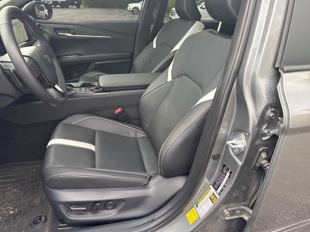 used 2025 Toyota Camry car, priced at $34,985