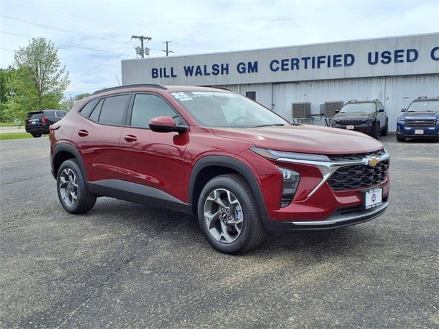 new 2025 Chevrolet Trax car, priced at $25,385