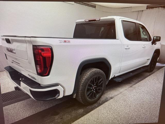 used 2022 GMC Sierra 1500 car, priced at $44,284