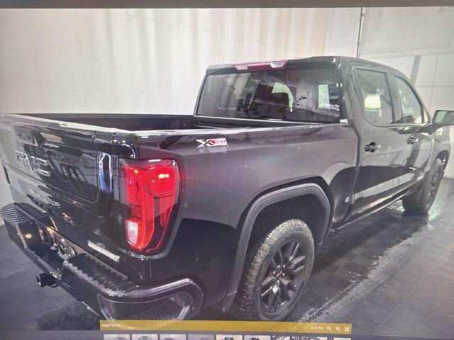used 2022 GMC Sierra 1500 car, priced at $43,985