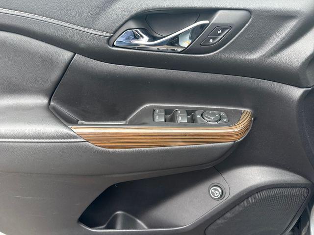 used 2023 GMC Acadia car, priced at $30,985