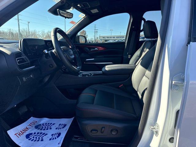 used 2025 Chevrolet Traverse car, priced at $54,985