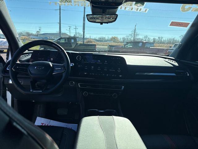 used 2025 Chevrolet Traverse car, priced at $54,985