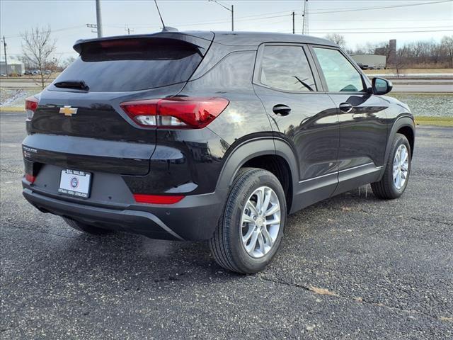 new 2025 Chevrolet TrailBlazer car, priced at $25,930