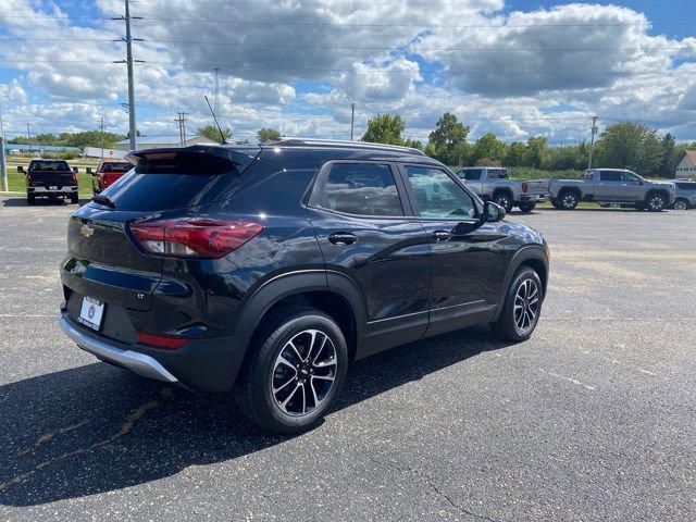 new 2026 Chevrolet TrailBlazer car, priced at $27,373