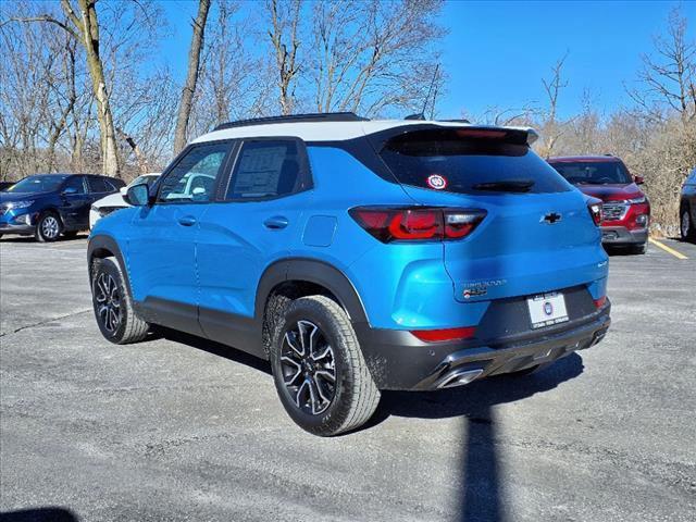 new 2025 Chevrolet TrailBlazer car, priced at $29,359