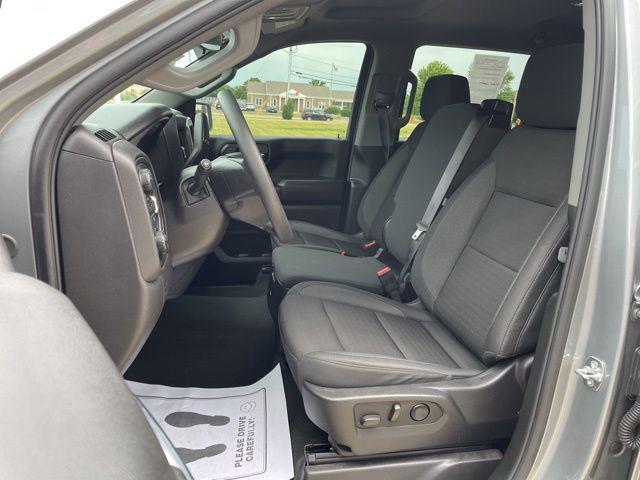 used 2025 Chevrolet Silverado 1500 car, priced at $42,985