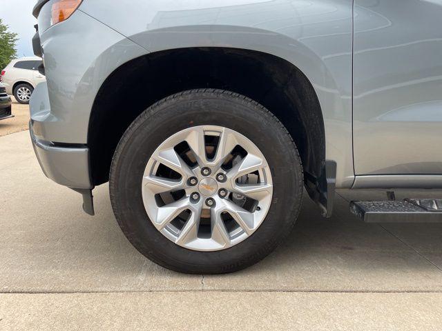 used 2025 Chevrolet Silverado 1500 car, priced at $42,985