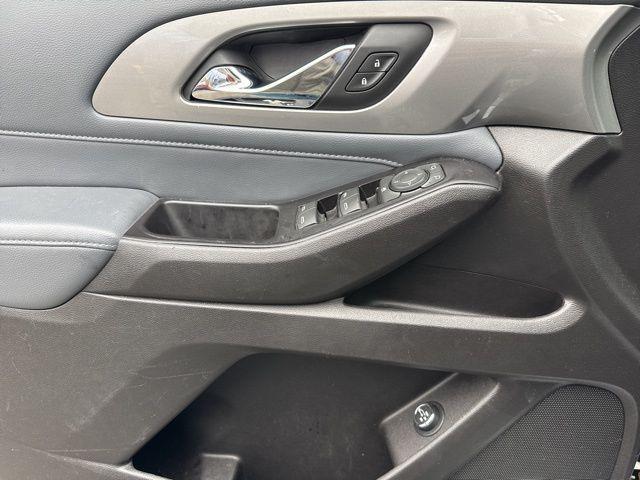 used 2018 Chevrolet Traverse car, priced at $18,985