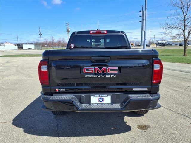 new 2024 GMC Canyon car, priced at $39,990
