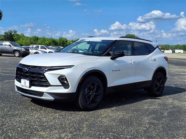 new 2025 Chevrolet Blazer car, priced at $39,990